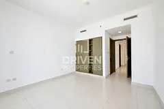 High Floor | Boulevard Views | Ready to Move in