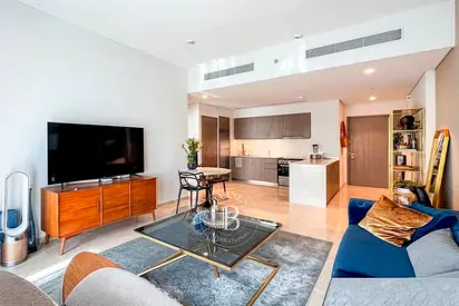 1 Bed | Large Layout | Fully Furnished | Vacant