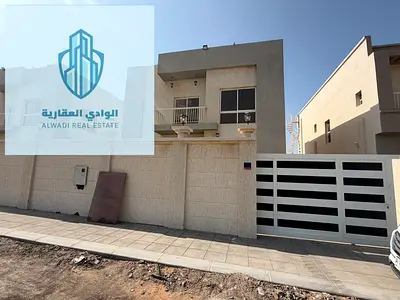 فيلا للبيع بمصفوت فيلا جاهزه للسكن واستمتع باجمل شتاء وافضل الاجواء والفعاليات في مصفوت وحتا حيث الاطلاله الجبليه الرائعه والطبيعه الخلابه