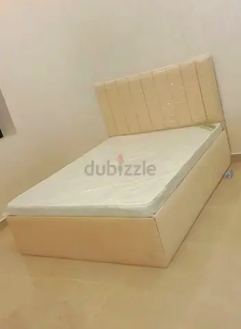 Brand New luxury Bed queen size 150cm 190cm With medical mattress available