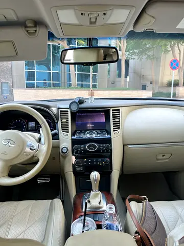 صورة 6 لـ 2013 Infiniti FX37