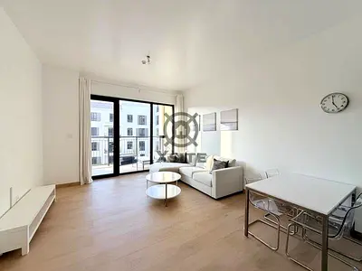 Modern 2 BR + Laundry | Pool View | Affordable Price