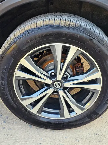 2017 Nissan ROGUE 缩略图 11