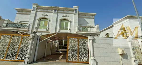 Spacious 5BR Modern Villa with Separate majilis and maidroom