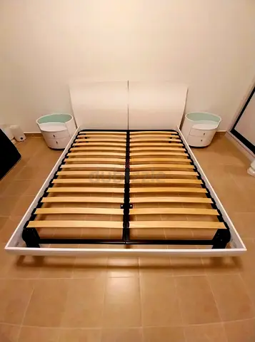 180x200cm white Bed set with 2-nightstands,and dressing table