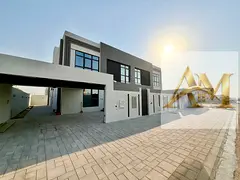 Luxurious 4-Master BR & Big Sparet Majlis Sparet Hall & Kitchen & Maid room& Cover Parkink Ready To