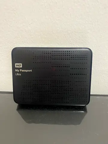 2TB External hard drive - western digital (100% health)