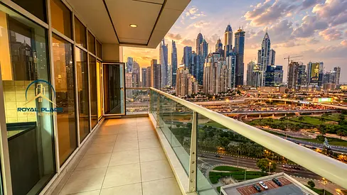 Luxury 2BR | 1,979 Sq. Ft. | JLT Prime Location