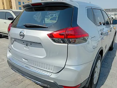 2017 Nissan X-TRAIL — миниатюра 11
