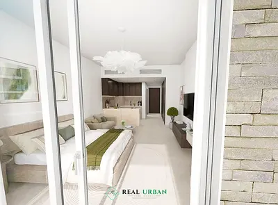 Ground-floor studio with pool view at Gardenia Bay