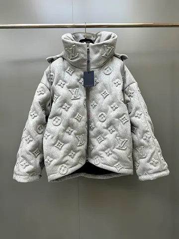 Louis Vuitton Light grey designer puffer jacket with embossed monogram - unisex, like new