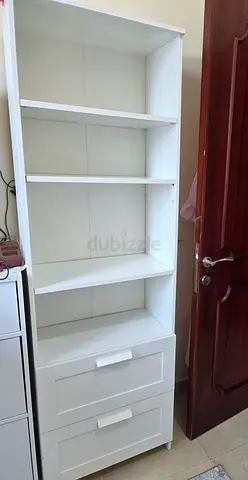 White Ikea bookcase+2 drawers