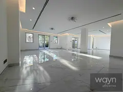 5 bedroom Villa | Upgraded | Corner | Prime Location | Private Garden