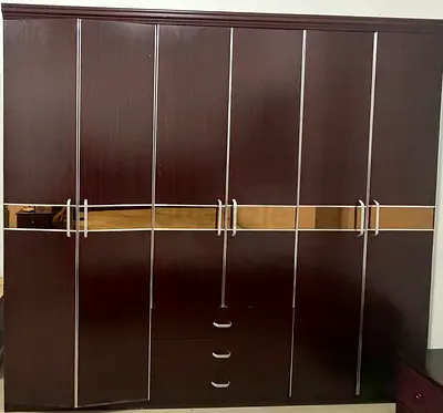 6 door cupboard like new