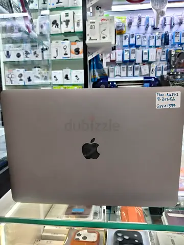 Apple MacBook Air M1 - 8GB RAM, 256GB SSD - Space Gray