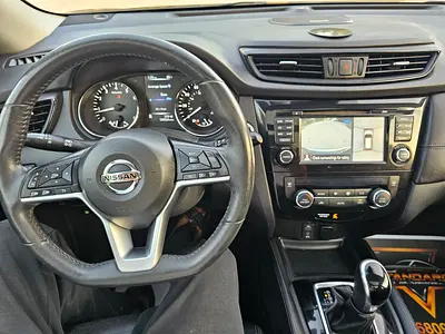 2017 Nissan ROGUE 缩略图 13