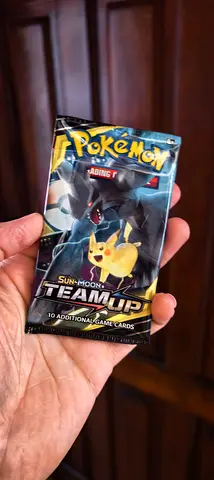 Sealed Pokémon Sun & Moon Team Up Booster Pack (10 cards)