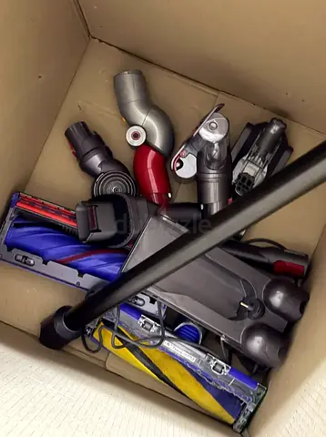 urgent sale Dyson vacuum full set cleaner parts and accessories - spare heads and wand