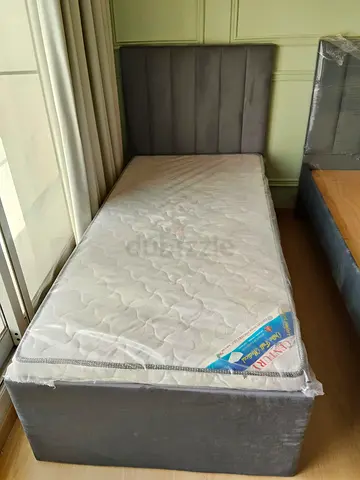Single Bed with Headboard and Mattress - Grey, Good Condition