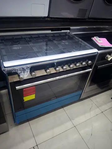 Siemens brand new cooker full gas 5 burner 90/60 cm