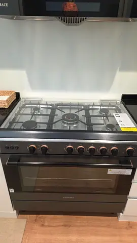 Toshiba cooker five burner (89 cm)