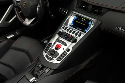 2019 Lamborghini AVENTADOR S 缩略图 14