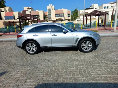 2014 Infiniti QX70 照片 7