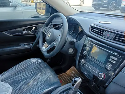 2017 Nissan X-TRAIL — фото 2