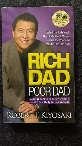 Rich Dad Poor Dad by Robert T. Kiyosaki - Paperback (Used)