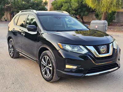 2017 Nissan ROGUE — фото 2