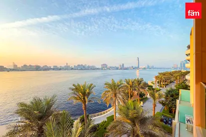 Triplex Townhouse| Burj and Sea View| Vacant