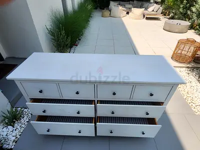 White 9-Drawer Wooden Dresser / Chest in Good Condition