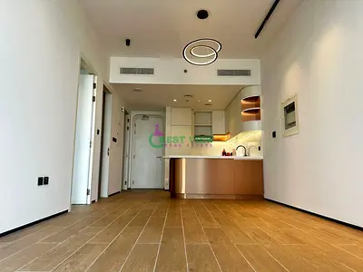 BRAND NEW | NEAR TO ENTRY & EXIT | BRIGHT