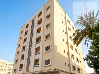 building for sale direct from owner in nauimia income 11%