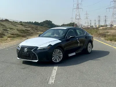 2025 Lexus IS 300 Premier GCC Specs