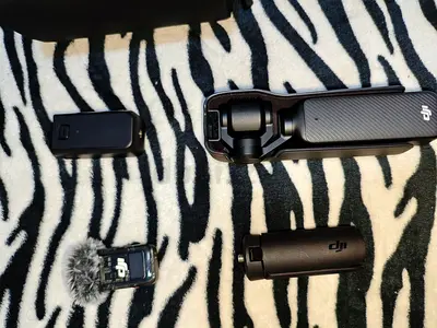 DJI Osmo Pocket 3 creator combo with Mic, Grip and Accessories - Good Condition