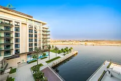 New | Waterfront View | All Bills Inclusive