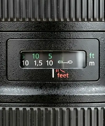 Canon EF 24-70mm f/2.8L II USM Lens - Pro Standard Zoom