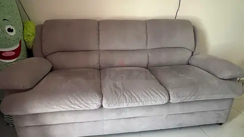 Light grey 3-seater fabric sofa in good condition