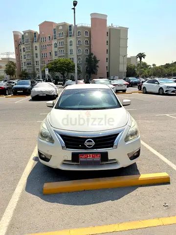 2013 Nissan Altima SV GCC Specs