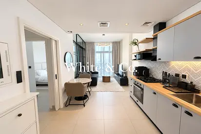 Fully Furnished | Modern 1BR | Mid Floor