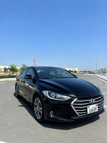 Hyundai Elantra 2016 Comfort 2.0 GCC Specs Top Trim