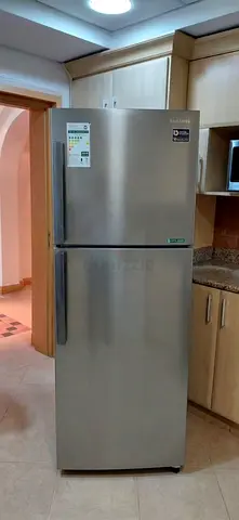 Samsung 360L Top Mount Freezer Refrigerator with SpaceMax™ & Optimal Fresh+