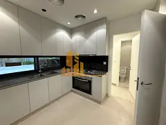 Spacious 4BR Middle Unit With Private Garden, Kaya Massar