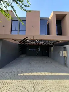 Brand-New 2BR Townhouse | Smart Home | 4 payments | Saro, Masaar