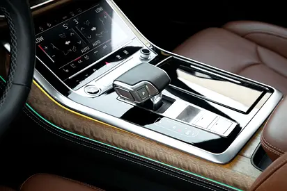 2024 AUDI Q8 — фото 10