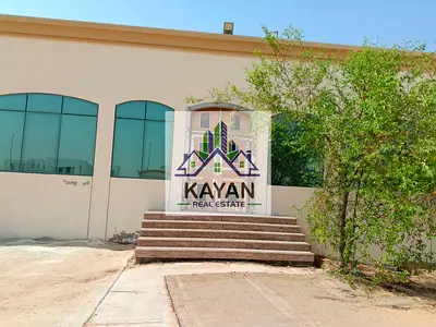Villa for rent in Al-Salamah, featuring three bedrooms, a majlis, and a living room.