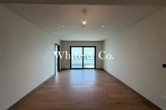 Pool view | 1 bed +Study |Community Expert