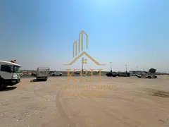 20,000 Sq. Ft. Yard with Labour Camp for Rent in Al Sajaa, Sharjah | Main Road | 11 Rooms | 5 Bathro