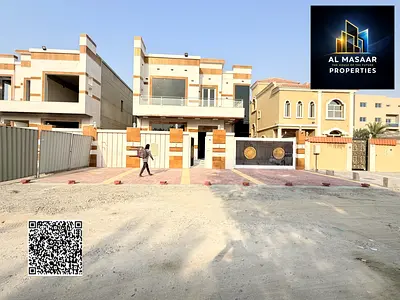 Villa with custom high-end finishing, featuring a private pool and a rooftop terrace; built-up area of ​​5,600 sq. ft. Price includes air conditioning